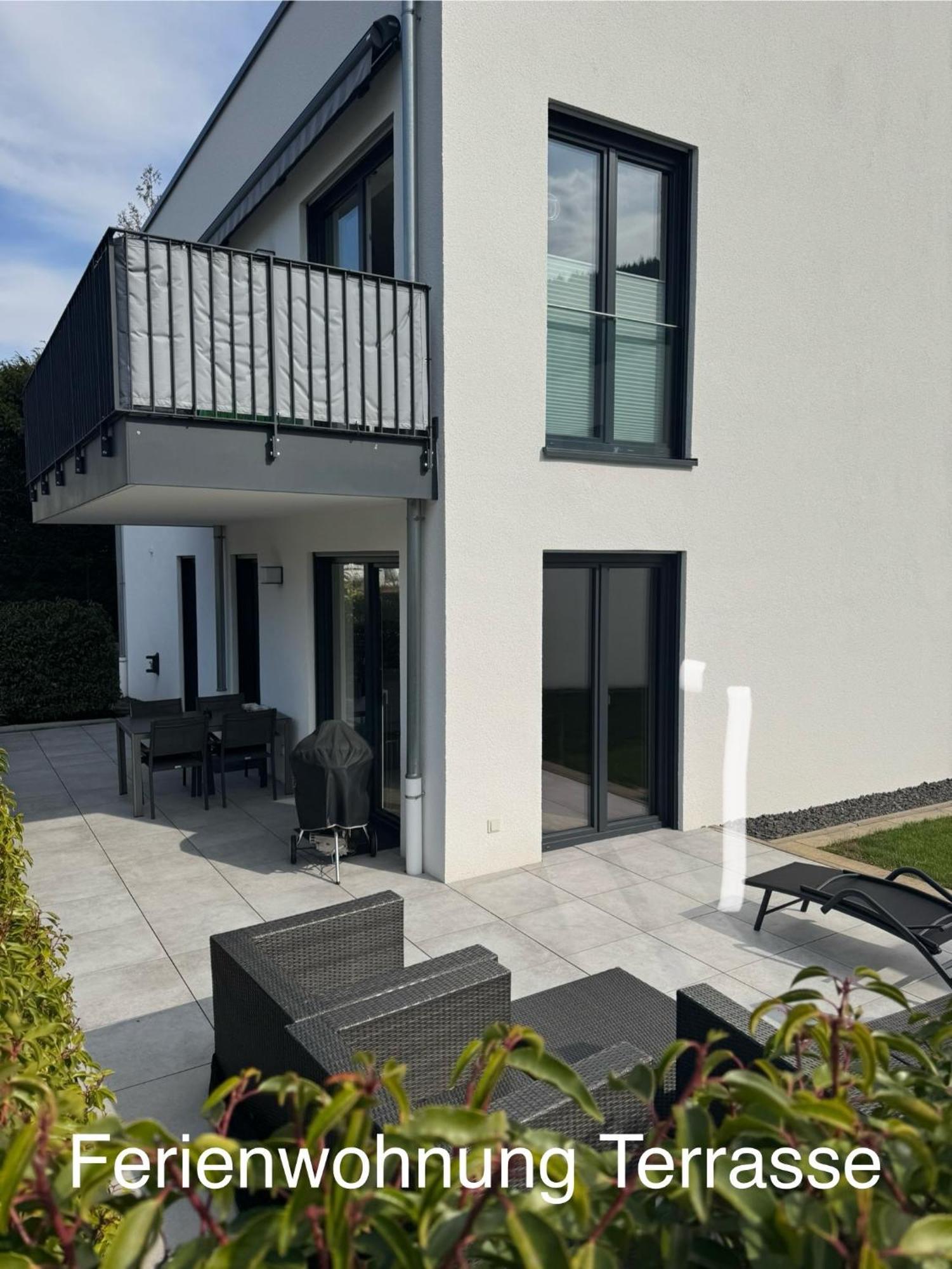 "Auslese 54" -Direkt Am Moselufer- Gaestezimmer & Ferienwohnung Traben-Trarbach Εξωτερικό φωτογραφία